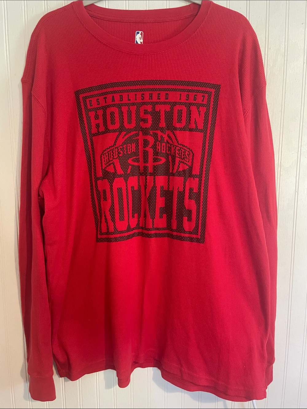 Men’s NBA Red Ribbed Crewneck Shirt Size XXL